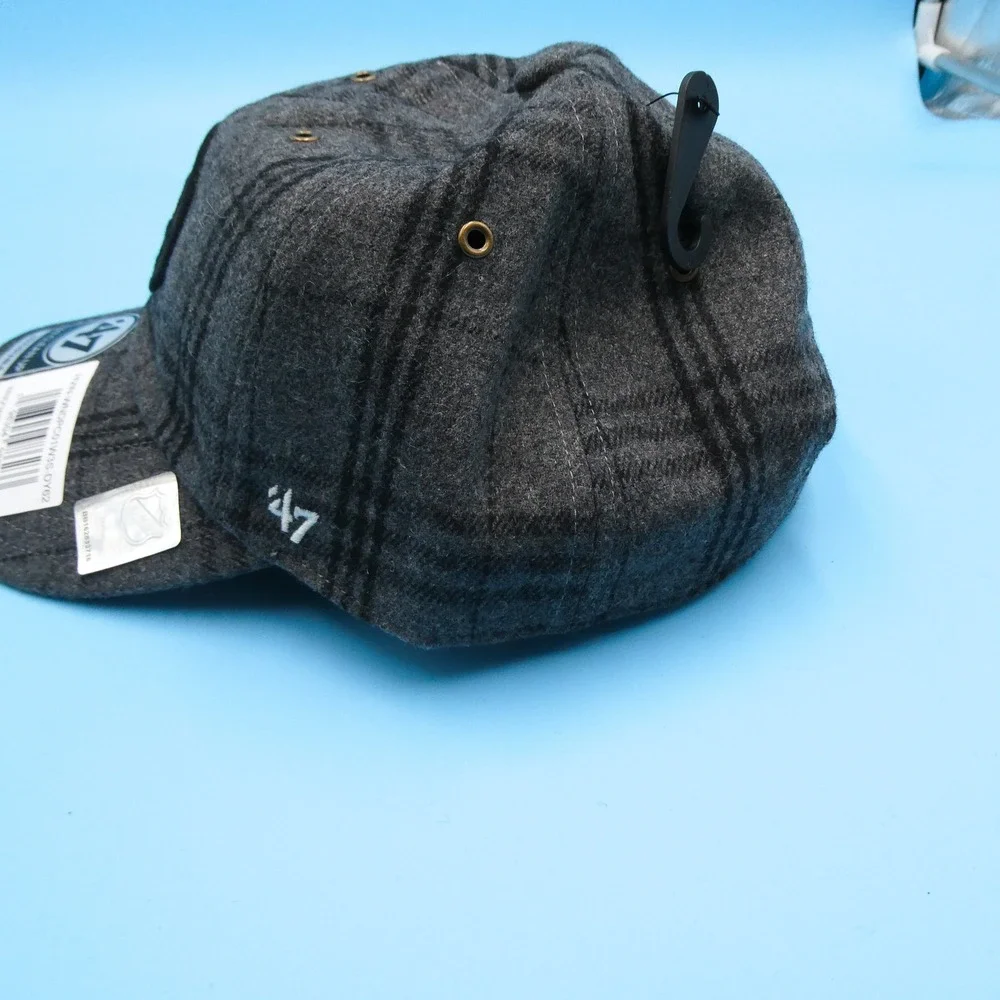 '47 Hat Mens OSFA Clean‎ Up Boston Bruins Grey Windowpane Plaid Wool Blend NHL